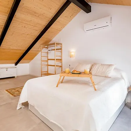 Bhost - Regina Iii Apartment